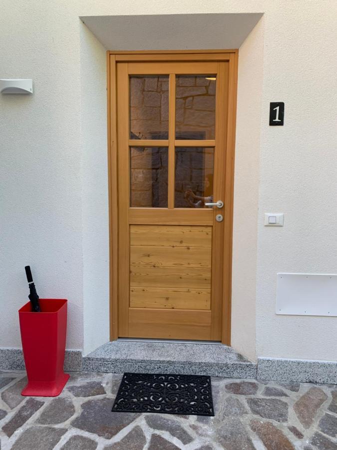 Casa Al Sole Apt 1 ピンツォーロ エクステリア 写真